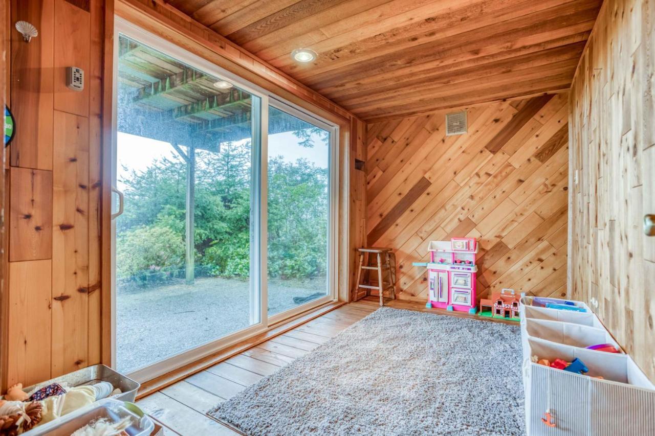 Honey Home Waldport Exterior photo